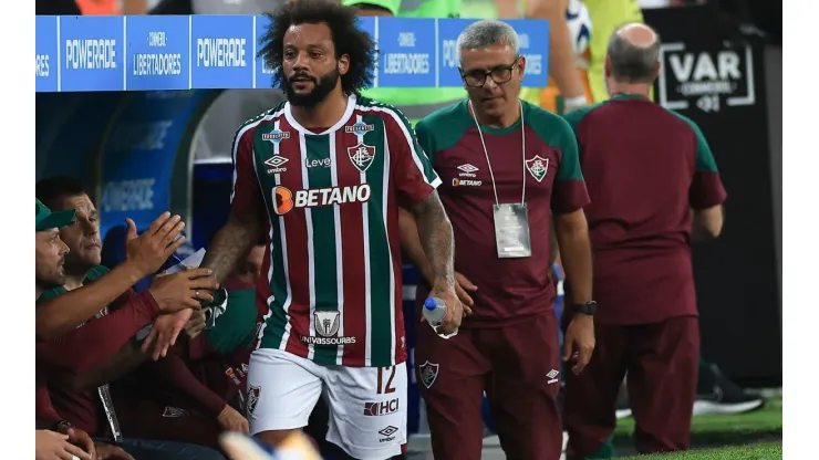 Marcelo deixou o gramado do Maracanã ainda no primeiro tempo da vitória sobre o The Strongest
