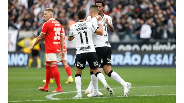 Corinthians v Internacional - Brasileirao 2022
