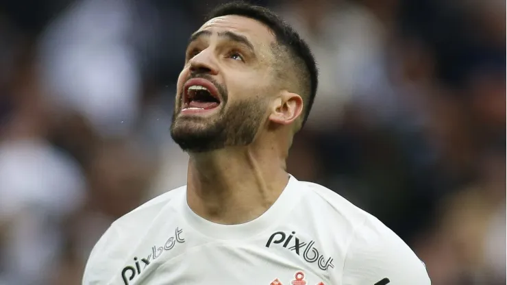 Renato Augusto pode estar de saída (Photo by Miguel Schincariol/Getty Images)
