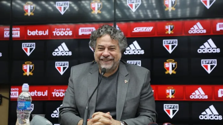 Casares: presidente do São Paulo abriu o jogo (Foto: Rubens Chiri/Saopaulofc.net/Divulgação)
