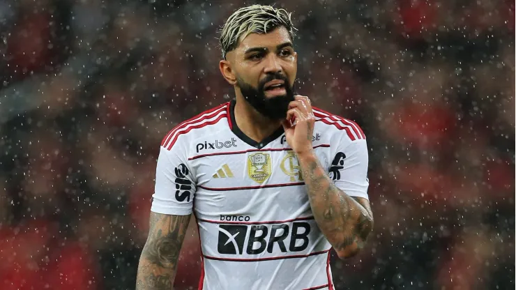 Dono de clube brasileiro entra em cena e quer anunciar Gabigol em janeiro (Photo by Heuler Andrey/Getty Images)
