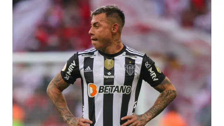 Eduardo Vargas está de saída do Galo. (Photo by Silvio Avila/Getty Images)
