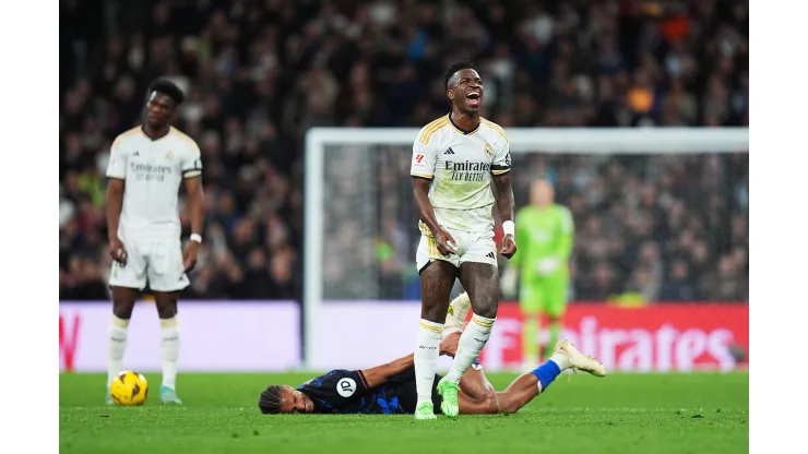 O Real Madrid de Vini reencontrará o Valencia no Mestalla, palco de atos lamentáveis na temporada passada. O clube valenciano fará ações de conscientização contra o racismo (Foto: Angel Martinez/Getty Images)
