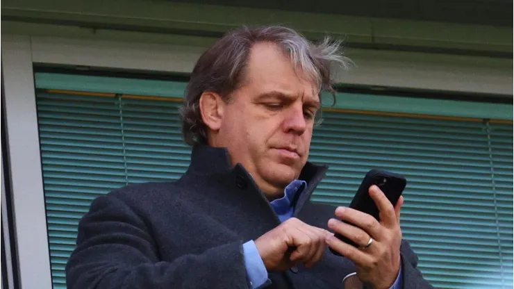 Todd Boehly é um dos 3 alvos da torcida do Chelsea. Foto: Clive Rose/Getty Images
