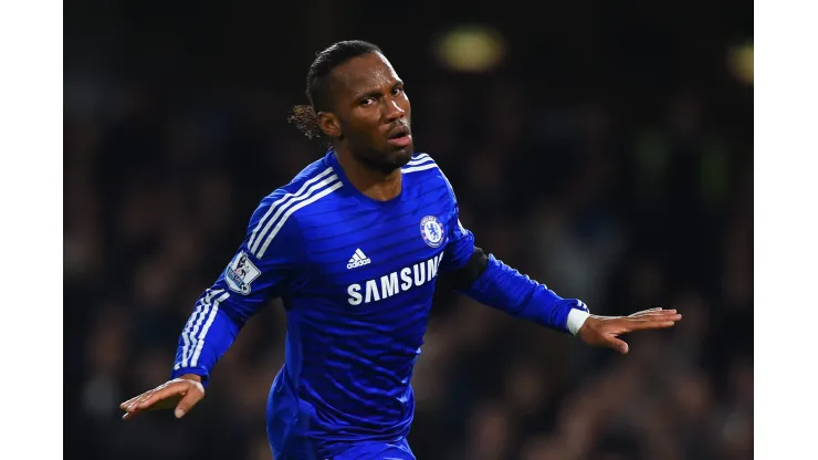 LONDON, ENGLAND - DECEMBER 03: Didier Drogba of Chelsea celebrates scoring their second goal  during the Barclays Premier League match between Chelsea and Tottenham Hotspur at Stamford Bridge on December 3, 2014 in London, England.  (Photo by Shaun Botterill/Getty Images)
