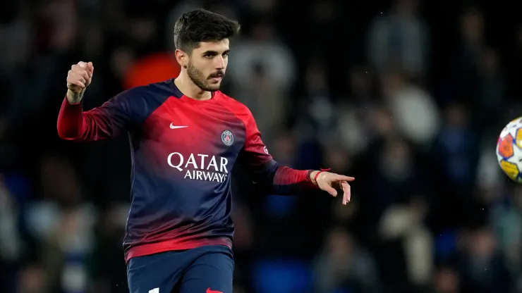 Beraldo foi exaltado por treinador do PSG (Foto: Alex Caparros/Getty Images)
