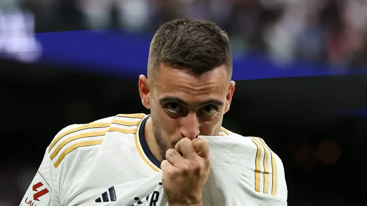 Joselu perde protagonismo diante do VAR. Foto: Florencia Tan Jun/Getty Images
