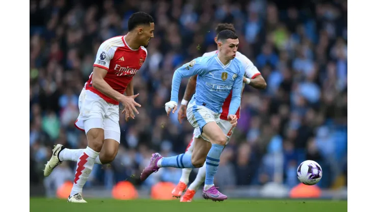 Arsenal e City duelaram pela liderança em mais uma temporada da Premier League (Foto: Justin Setterfield/Getty Images)
