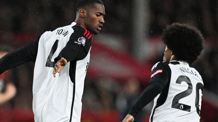 Manchester United surpreende e quer fechar acordo com estrela do Fulham. (Photo by Michael Regan/Getty Images)
