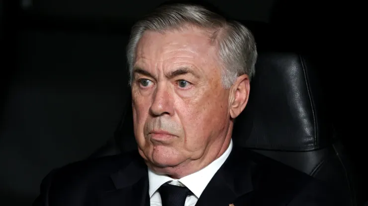 Ancelotti foi comunicado da decisão do jogador (Foto: Clive Brunskill/Getty Images)
