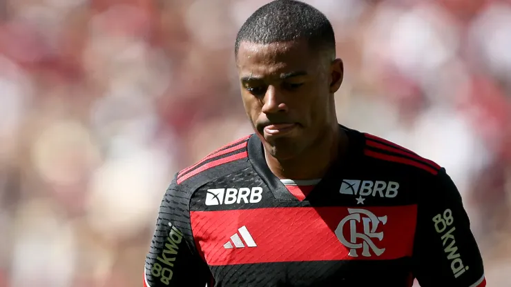 De la Cruz virou preocupação no Flamengo (Foto: Wagner Meier/Getty Images)
