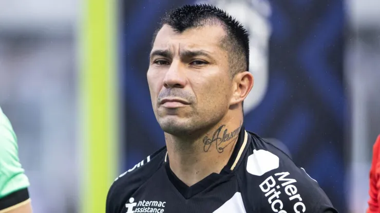 Medel pode estar de saída do vasco. Foto: Abner Dourado/AGIF
