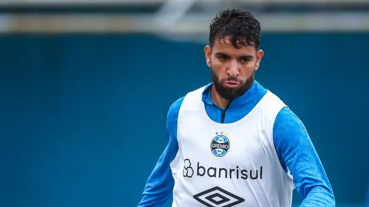 Pepê abriu o jogo sobre retorno do Grêmio (Foto: Lucas Uebel/Grêmio/Divulgação)
