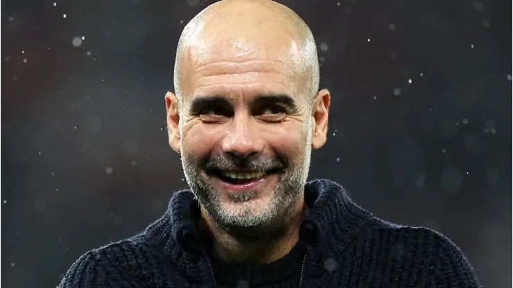 Manchester City recebe sinal verde de Pep Guardiola para fechar negócio com John Textor. (Photo by Catherine Ivill/Getty Images)
