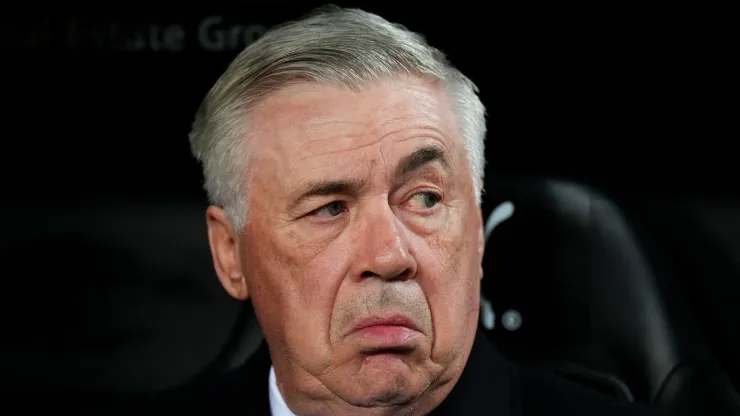 Ancelotti toma decisão oficial no Real Madrid que pode beneficiar o Flamengo. (Photo by Aitor Alcalde/Getty Images)
