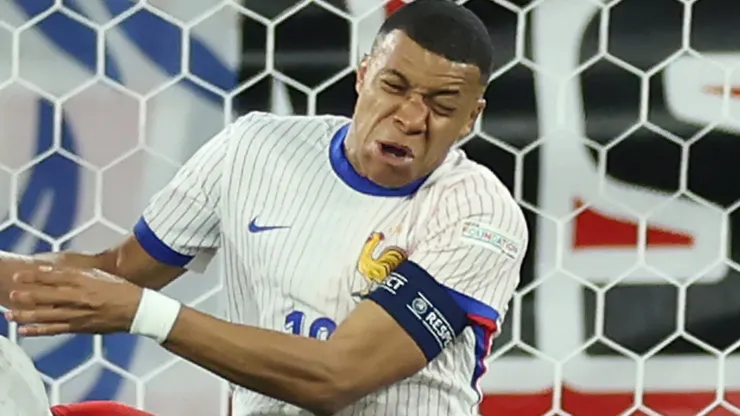 Mbappé se machucou logo no 1º jogo da Euro 2024 (Foto: Kevin C. Cox/Getty Images)
