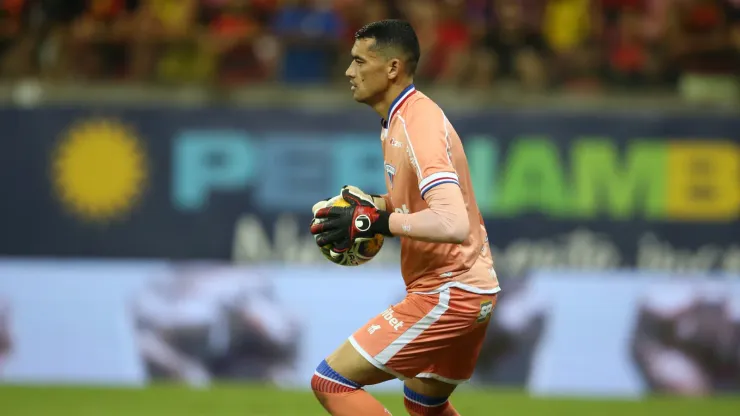 Goleiro Santos, do Fortaleza
