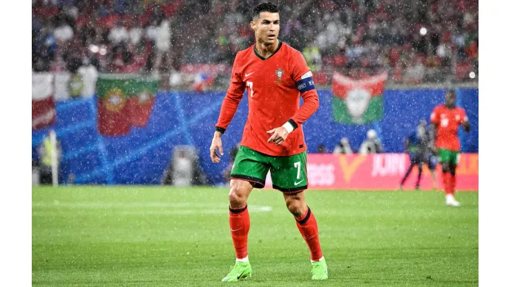 Cristiano Ronaldo em campo por Portugal durante a partida contra a República Tcheca. (CTK / Alamy Stock Photo)
