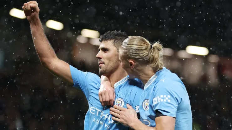 Rodri e Erling Haaland pelo Manchester City<br />
 (Photo by Catherine Ivill/Getty Images)
