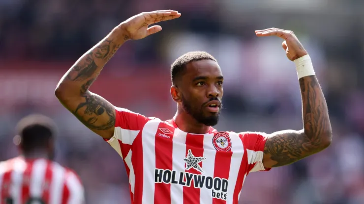 Alvo do Manchester United, Ivan Toney é jogador do Brentford. (Photo by Alex Pantling/Getty Images)
