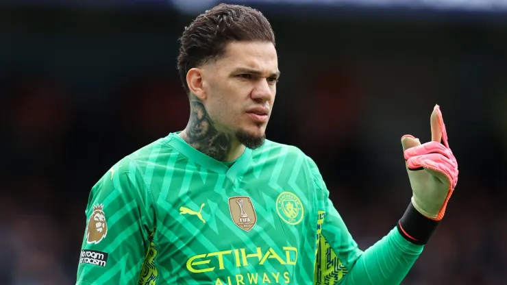 Ederson teve as negociações entre Man City e Al Nassr definidas.
