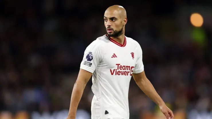 Sofyan Amrabat durante jogo do Manchester United. (Photo by Matt McNulty/Getty Images)
