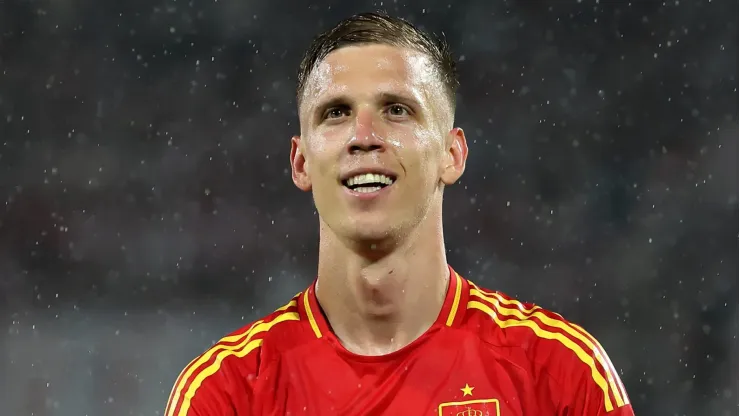 Barcelona ou Manchester City? Dani Olmo recebe oferta e decide em qual clube quer jogar. 
