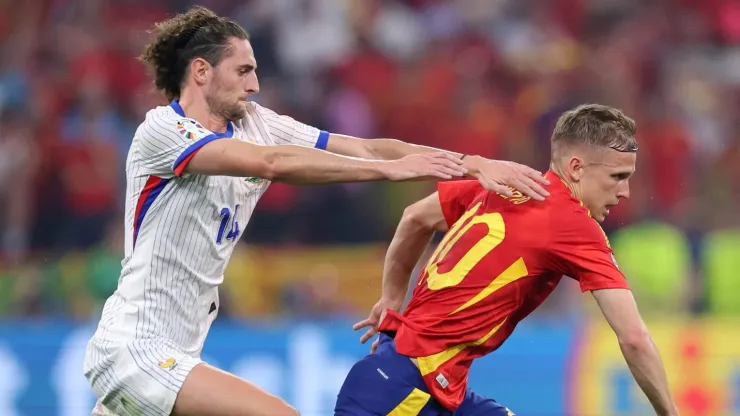 Rabiot e Dani Olmo pela Eurocopa 2024 (Photo by Alex Livesey/Getty Images)
