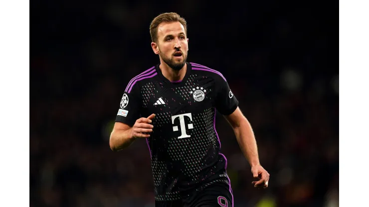 Harry Kane, em ação pelo Bayern. No sábado, ele encontrará ex-colegas de time no Tottenham (Foto: Martin Rickett/Imago)
