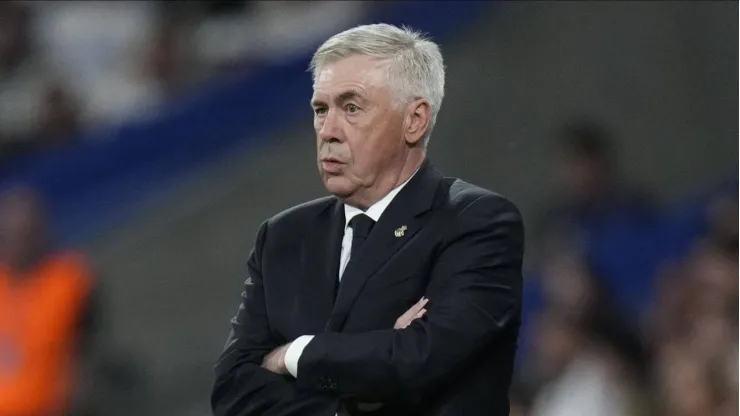 Ancelotti pode perder um jogador importante por até seis meses. 
