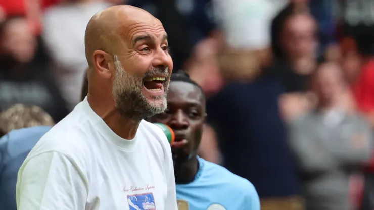 Guardiola na final da Supercopa da Inglaterra
