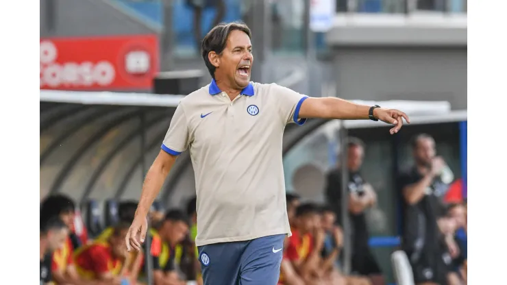 Simone Inzaghi segue com respaldo no comando da Internazionale (Foto: IPASport/ABACA/Imago)
