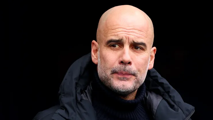 Guardiola expôs baixa no time do Manchester City (Foto: Catherine Ivill/Getty Images)
