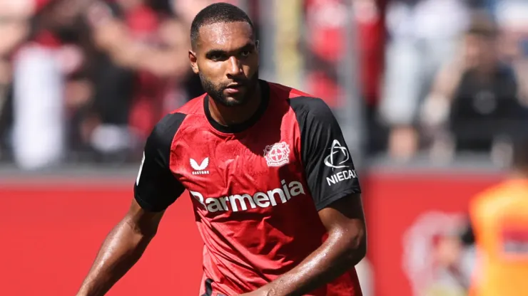 Futuro de Tah no Bayer Leverkusen está definido (Foto: Christof Koepsel/Getty Images)
