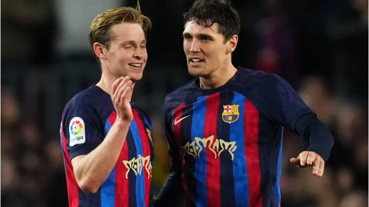 Hansi Flick dá aval e jogador do Barcelona pode assinar com o Manchester United. (Foto: Imago)
