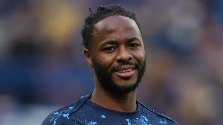 Sterling estaria se despedindo de sua passagem pelo Chelsea. 
