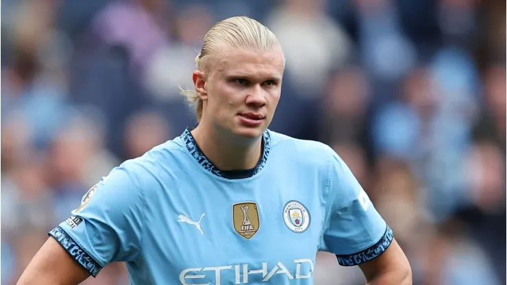 Manchester City já sabe o quanto terá que pagar para anunciar substituto de Haaland. (Photo by Matt McNulty/Getty Images)
