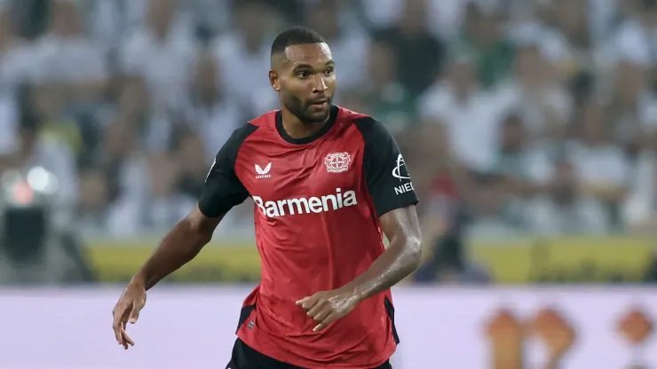 Jonathan Tah é alvo de alemães e espanhóis (Foto: Christof Koepsel/Getty Images)
