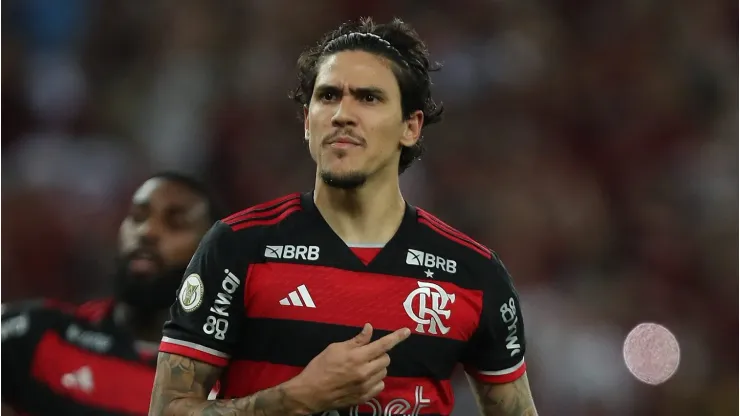 Pedro tem substituto aprovado no Flamengo pelo torcedor: Veterano de 35 anos ex-Bayern.
