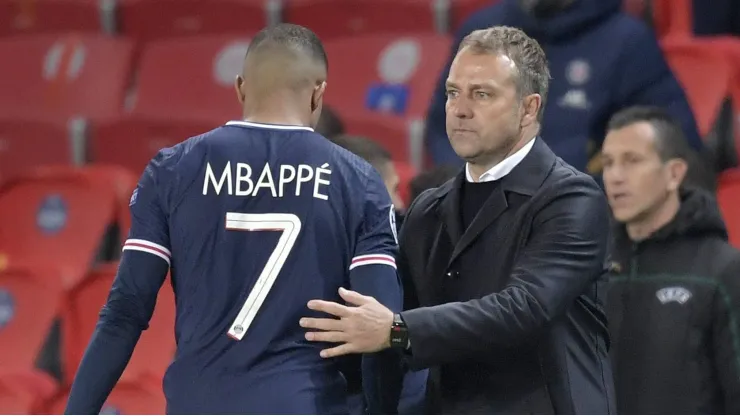 Hansi Flick venceu o PSG, de Mbappé, nos tempos de Bayern de Munique. 
