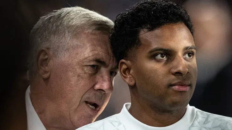 Ancelotti e Rodrygo no último jogo do Real Madrid.
