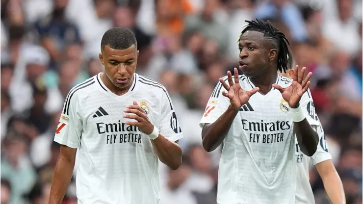 Mbappé e Vinicius Jr. 
