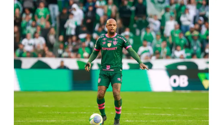 Felipe Melo em ação durante a partida entre Juventude e Fluminense pelo Brasileirão, no dia 15 de setembro de 2024. (Associated Press / Alamy Stock Photo)
