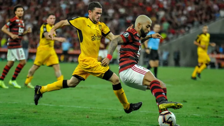 Foto Arena LTDA / Alamy Stock Photo | Último encontro de Flamengo e Peñarol foi em 2019
