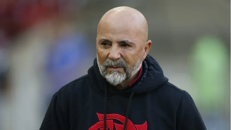 Sampaoli, ex-Flamengo. 
