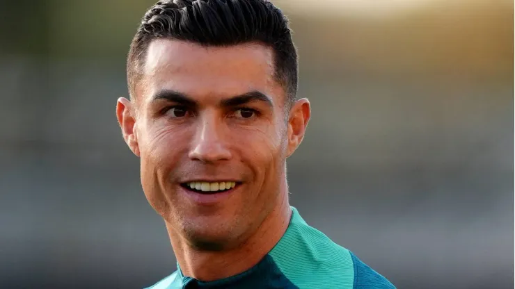 Ídolo do Real Madrid, Cristiano Ronaldo cita o Barcelona de Messi e gera polêmica. (Foto: Imago)
