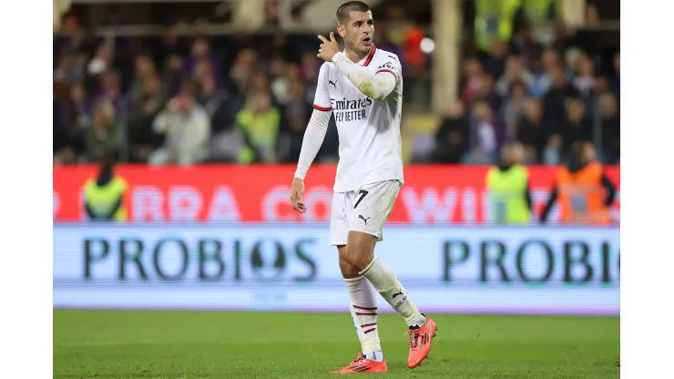 Morata, do Milan, esteve em campo na derrota contra a Fiorentina, pela Serie A (Foto: Gabriele Maltinti/Getty Images)
