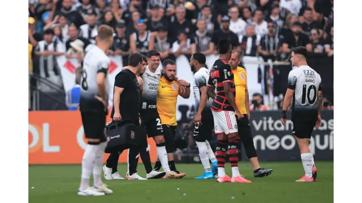 SP - SAO PAULO - 01/09/2024 - BRASILEIRO A 2024, CORINTHIANS X FLAMENGO - Hector Hernandez jogador do Corinthians durante partida contra o Flamengo no estadio Arena Corinthians pelo campeonato Brasileiro A 2024. Foto: Ettore Chiereguini/AGIF
