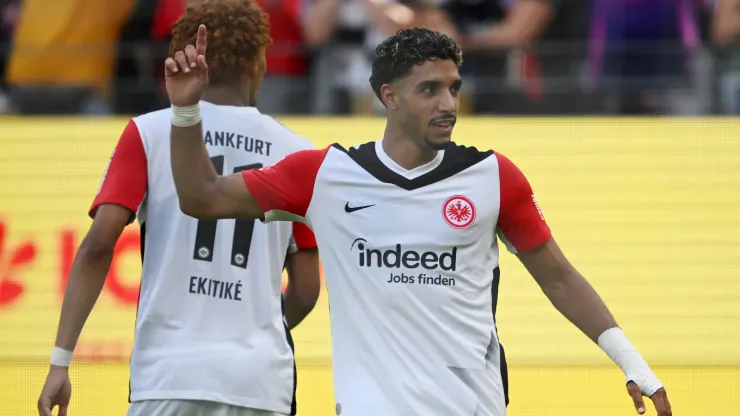 Omar Marmoush em partida pelo Eintracht Frankfurt
