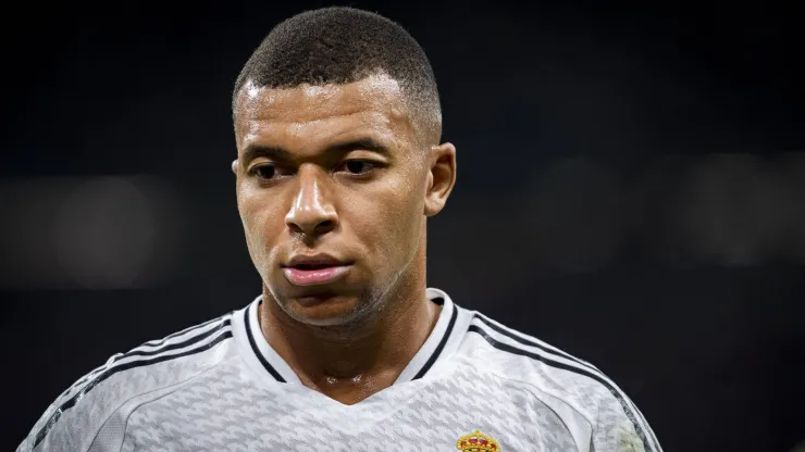 Mbappé foi bastante criticado pela torcida do Real Madrid. Foto: IMAGO / Alberto Gardin
